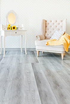 LVT плитка ДУБ ПЕПЕЛЬНЫЙ ECO 5-16