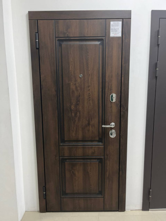 Входная дверь в квартиру. Размер 2050*860, открывание левое. 25000 рублей